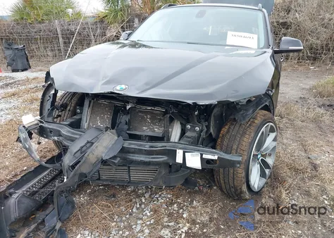 2015 BMW X1 Sdrive28I из США, поврежденный, VIN WBAVM1C58FVW57967